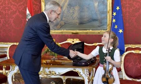奥地利总统访华带“音乐大使”