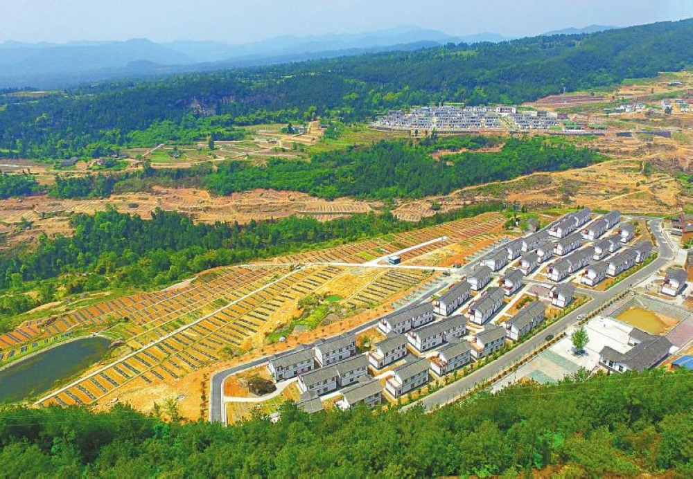 四川省乡村建设规划许可证：如何获得许可证并推动村庄发展
