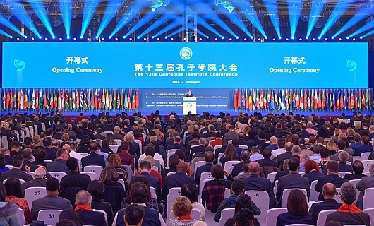 第十三届孔子学院大会在成都举行
